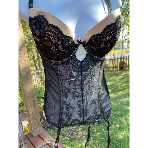Victorias Secret Black Lace & Mesh Bustier With Attached Garters Size 36D - Picture 3 of 12